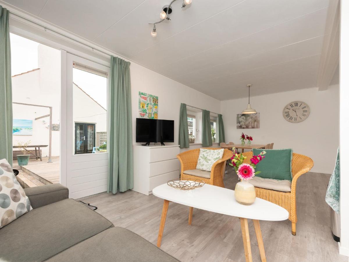 Quaint Apartment In Schoorl Near Tennis Court المظهر الخارجي الصورة