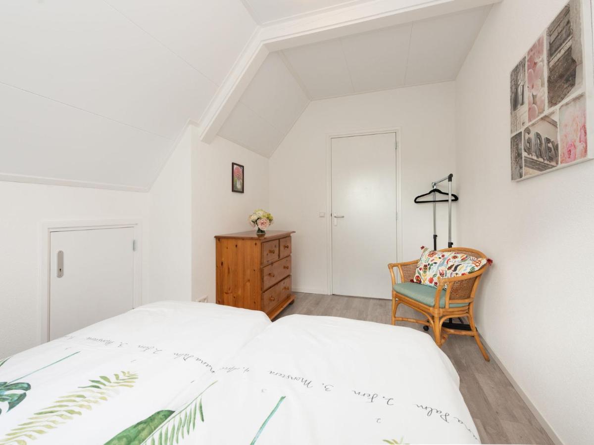Quaint Apartment In Schoorl Near Tennis Court المظهر الخارجي الصورة